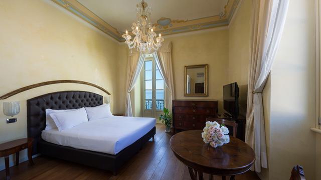 CLASSIQUE ROOMS